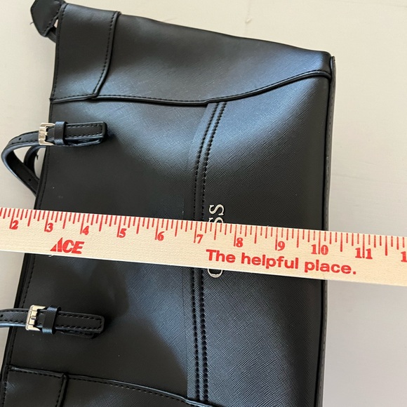 Guess Delaney Black Medium Classic Tote Bag - Picture 8 of 16